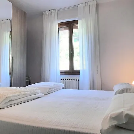 Apartment Benaco La Portella By Gardadomusmea Tignale