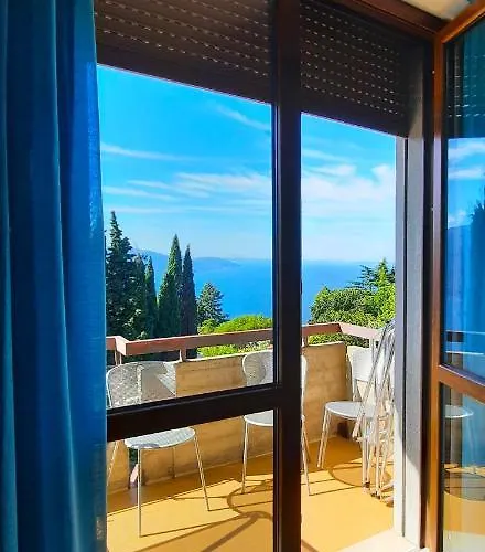 Benaco La Portella By Gardadomusmea Apartment *