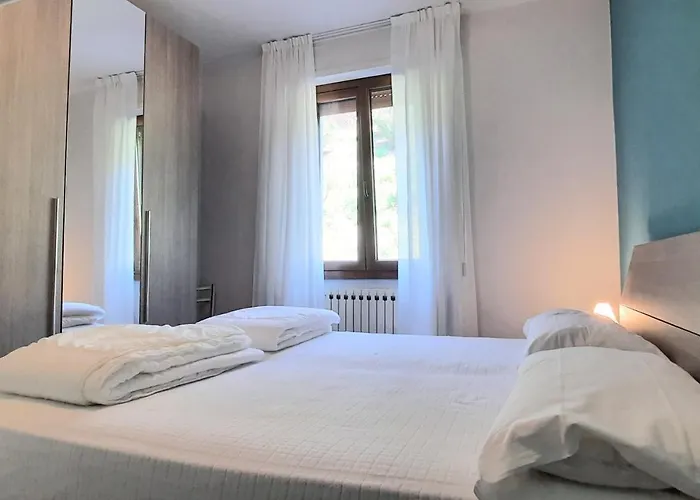 Apartment Benaco La Portella By Gardadomusmea Tignale