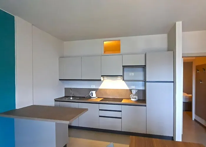 Apartment Benaco La Portella By Gardadomusmea Tignale